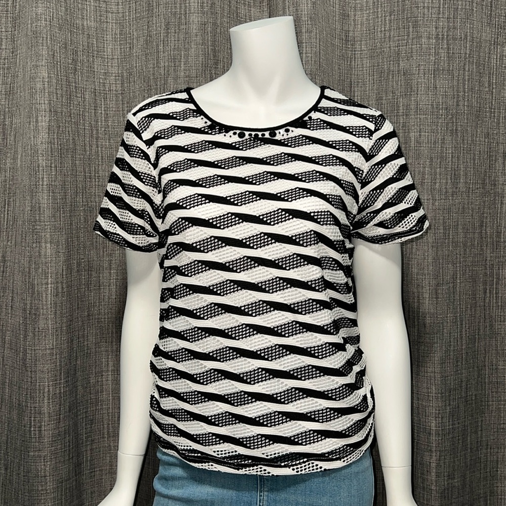 NWOT Alfred Dunner Abstract Overlay Short Sleeve Top Large Petite